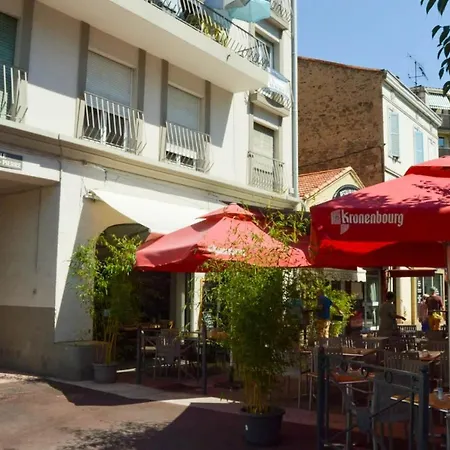 Saint-raphael : Cosy A 10 Minutes De La Plage 아파트 *