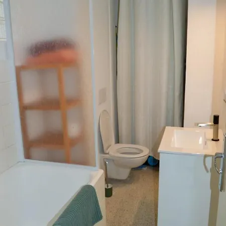 Saint-raphael : Cosy A 10 Minutes De La Plage Apartment Saint-Raphael (Var)